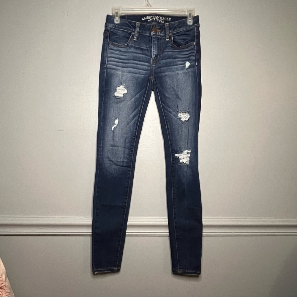 American Eagle size size 4R distressed jeggings